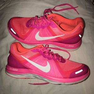 Hot pink nike sneakers